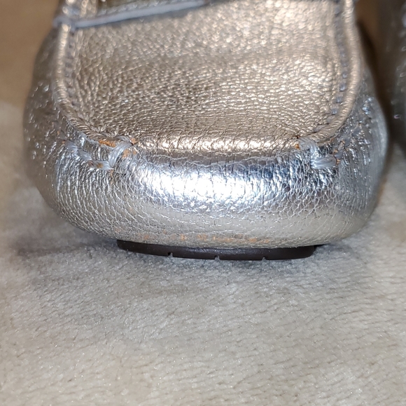 AUTHENTIC Louis Vuitton Silver Studded Driving Loafers EU37.5 PERFECT CONDITION - Picture 3 of 16